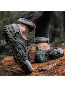 A pair of men's outdoor wading canyoning shoes, breathable and quick-drying mesh, non-slip and wear-resistant, suitable for beach, outdoor and water sports casual wear, Durable Outdoor Hiking.