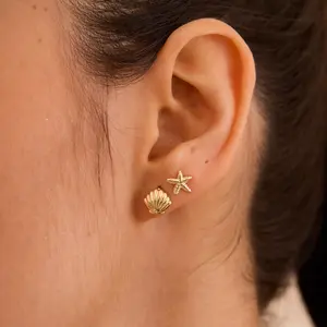 VRIUA Gold Starfish Seashell Earrings for Women & Girls Waterproof Hypoallergenic Chunky Ocean Vibes Starfish Shell Earrings Dainty Jewelry for Valentine's Day Gift