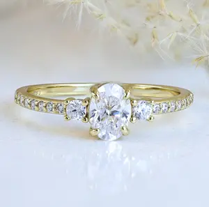 Petite Oval 3-stone CZ Engagement Ring Wedding Sterling Silver Size 3-12 S13942