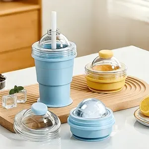 2-In-1 Portable Foldable Cube of Ice Cup - Creative Silicone Material, Whiskey Cube of Ice Tray And Tumbler, Ice Mold with Straw, Summer Outdoor Cup, Easy Demold Large Ice Tray, Foldable Ice Cup, Suitable for Iced Coffee, Drinks