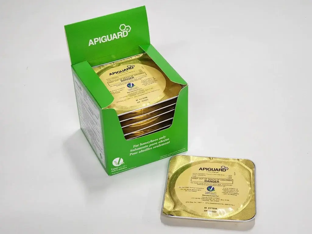 Vita Bee Health Apiguard – Natural Varroa Mite Treatment for Honey Bee Hives – 10 x 50g Thymol Gel Trays – Easy Application, Beekeeper-Trusted, Bee-Friendly, Plant-Based Protection