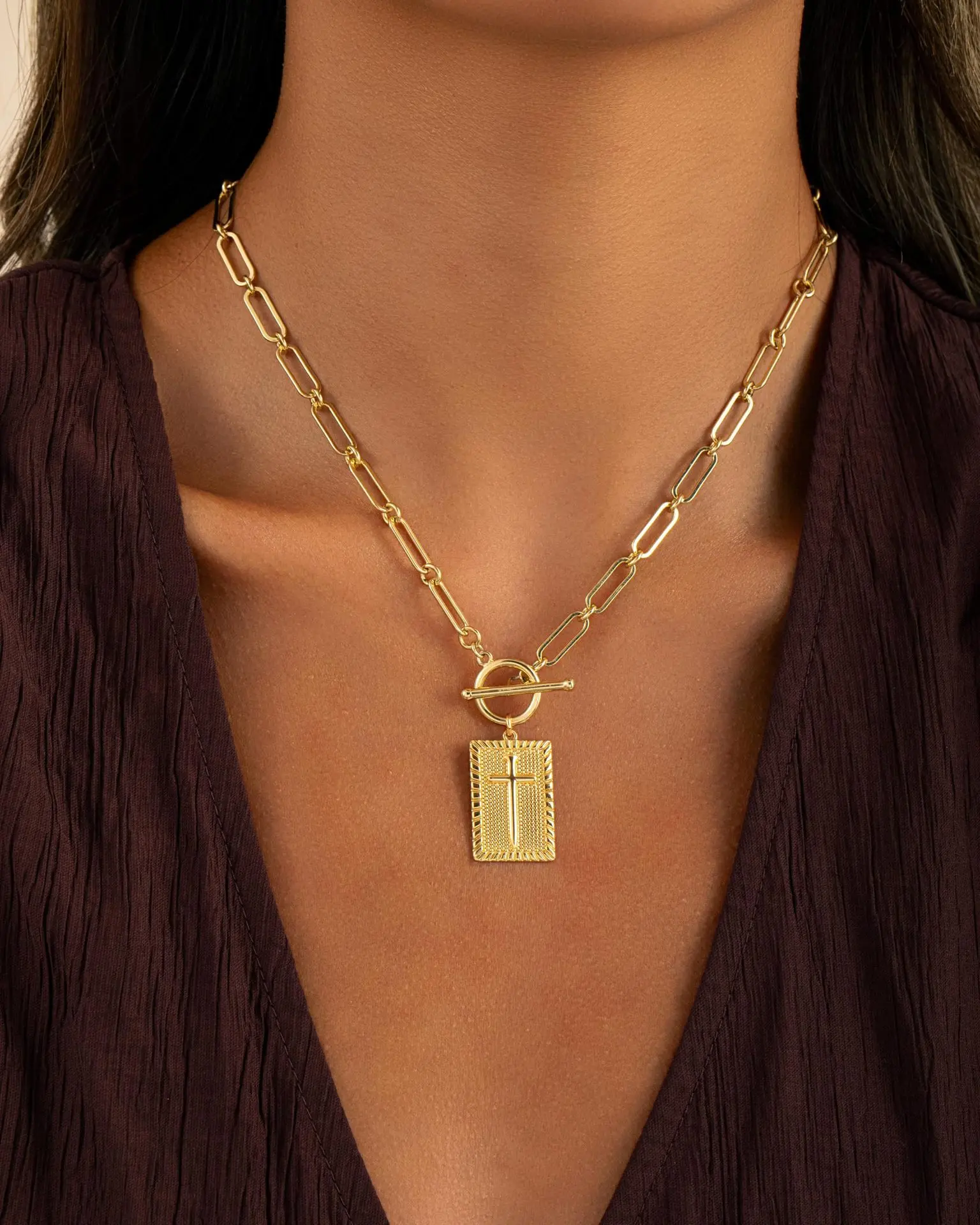 [Buy 1 Get 1 Free] Gold Cross Necklace for Women, Chunky Paperclip Chain Cross Jewelry, Minimal & Trendy Fashion Gift for Valentine’s Day & Anniversary