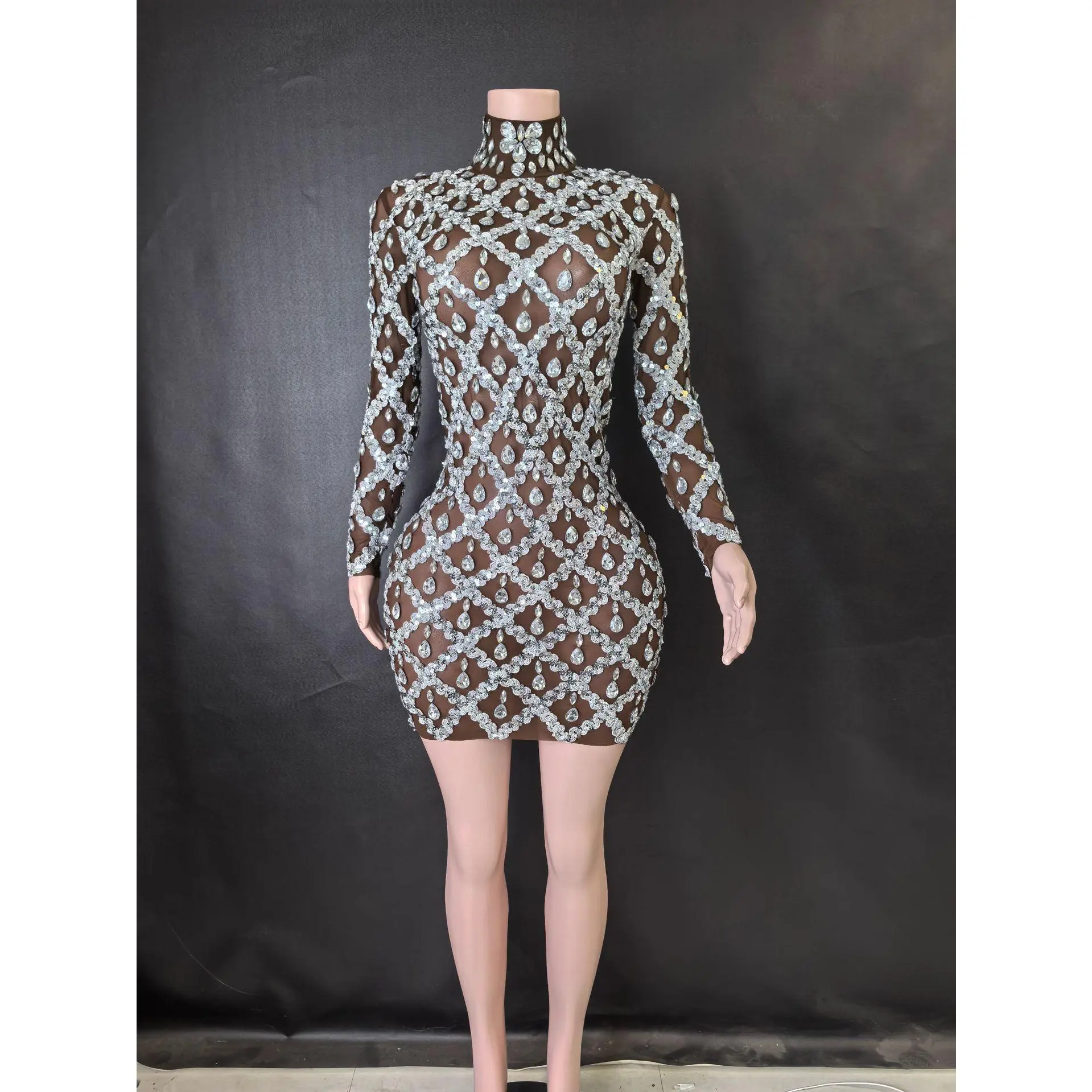 Long sleeved silver brown short