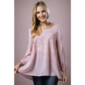 Andree Airy Floral Babydoll Top – Soft Pink