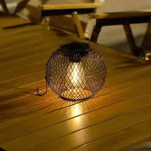 Solar Powered Outdoor Lights, Solar Hanging Light, Decorative Metal Solar Light for Garden Yard Terrace, Outdoor Lighting for Home Garden, Solar Metal Lanterns