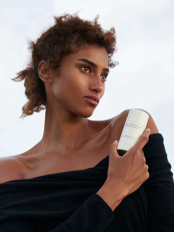 Donna Karan Cashmere Mist Discovery Gift Set for Women – Eau de Parfum Mini Spray 0.5 Fl Oz/15 ml & Anti‑Perspirant Deodorant Stick 1.7 Oz/50 g