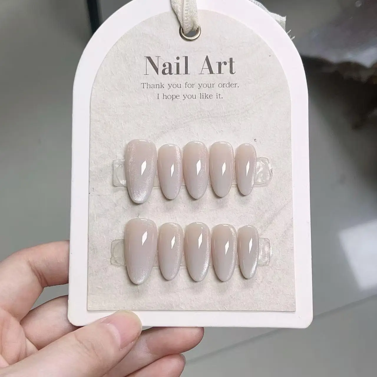 10pcs White Ombre Press on Nails Nude Cat Eye Fake Nails Press Ons Medium Almond False Nails Solid Color Versatile Wearable Nail