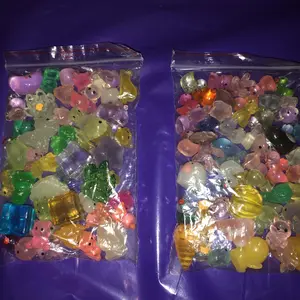50/100pcs Luminous Glow-in-the-Dark Cute Mini Animal Party Decorations, Cute Figurines, Duck, Dolphin, Frog Sculptures, Plug and Play, No Electricity Required, Suitable for Garden, Party, Aquarium & Dollhouse Decor