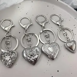 Photo Frame Heart Locket Keychains y2k Handmade Heart-Shaped Small Box Fairy tale Keyring Gift for her