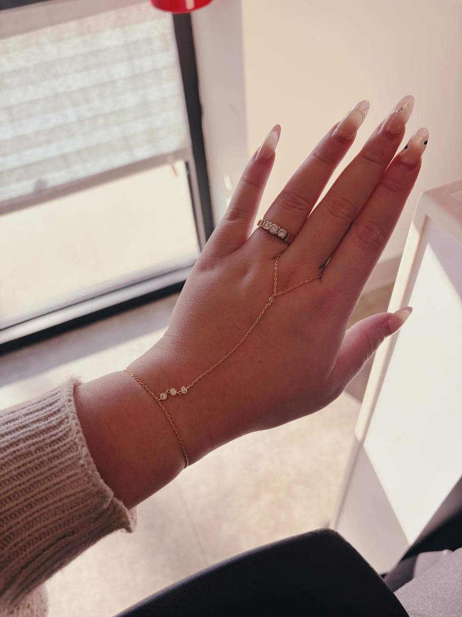 Item: Station, Yellow Gold 