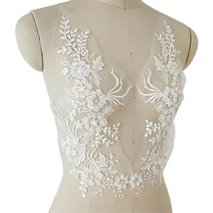 3D Flower Embroidery Lace Trim White Sequin Bead Floral Embroidered Sew on Applique Patches for Bridal Wedding Dress Gown Bodice Costume Craft DIY, 1 Pairs (White)
