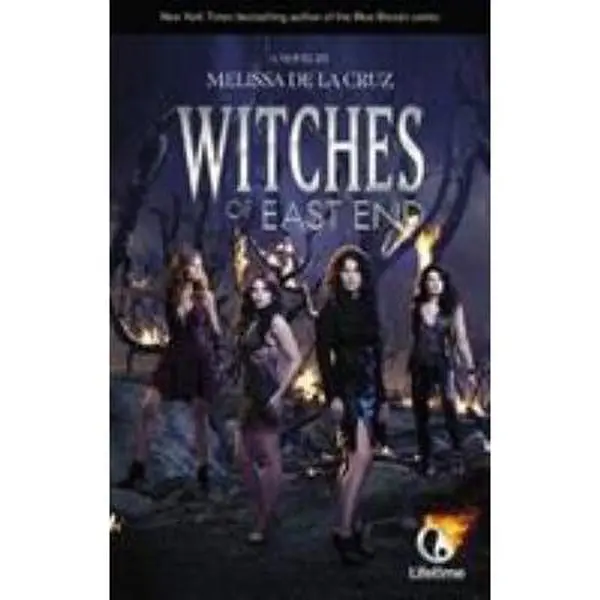 USED Book - Witches of East End by de la Cruz, Melissa (Paperback) - english