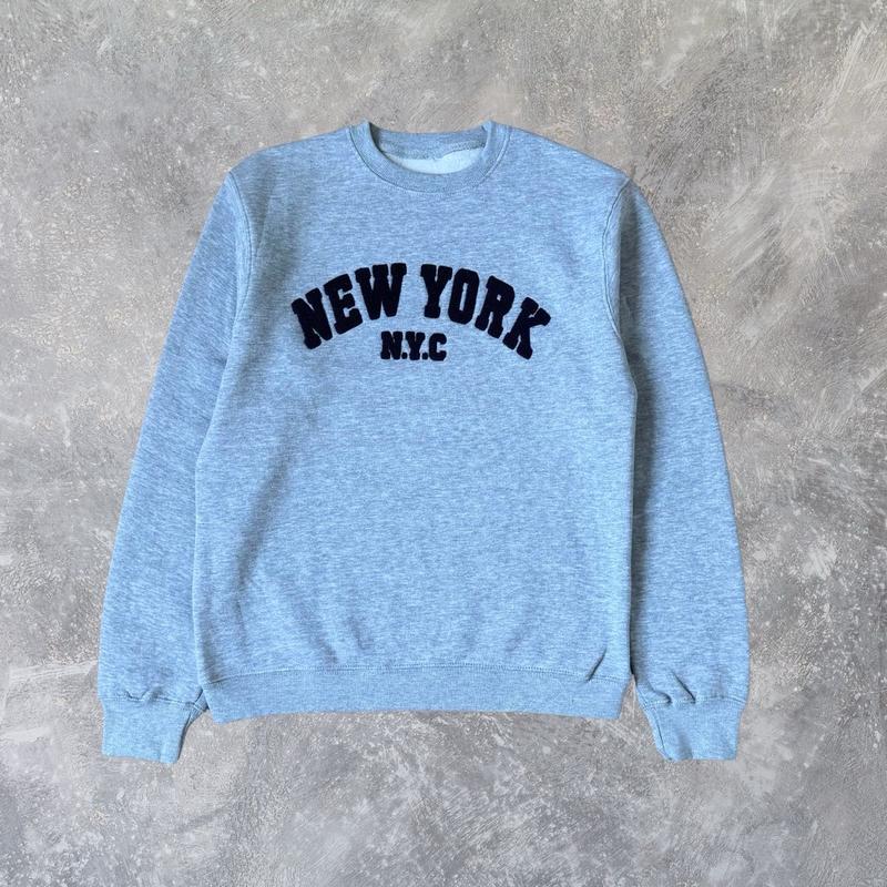 Unisex New York Chenille Patches Embroidery  Regular Fit Long Sleeve Sweatshirt Fall & Winter Daily Wear Outfits Tops Casual Mens Womens Fleece Fabric to keep warm and comfy