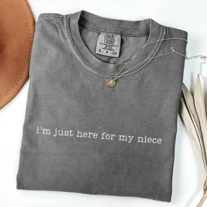 Comfort Colors I'm Just Here For My Niece Shirt, Funny Aunt Shirt, Auntie Gift, Best Aunt T-shirt, Favorite Aunt Gift, New Aunt Tee