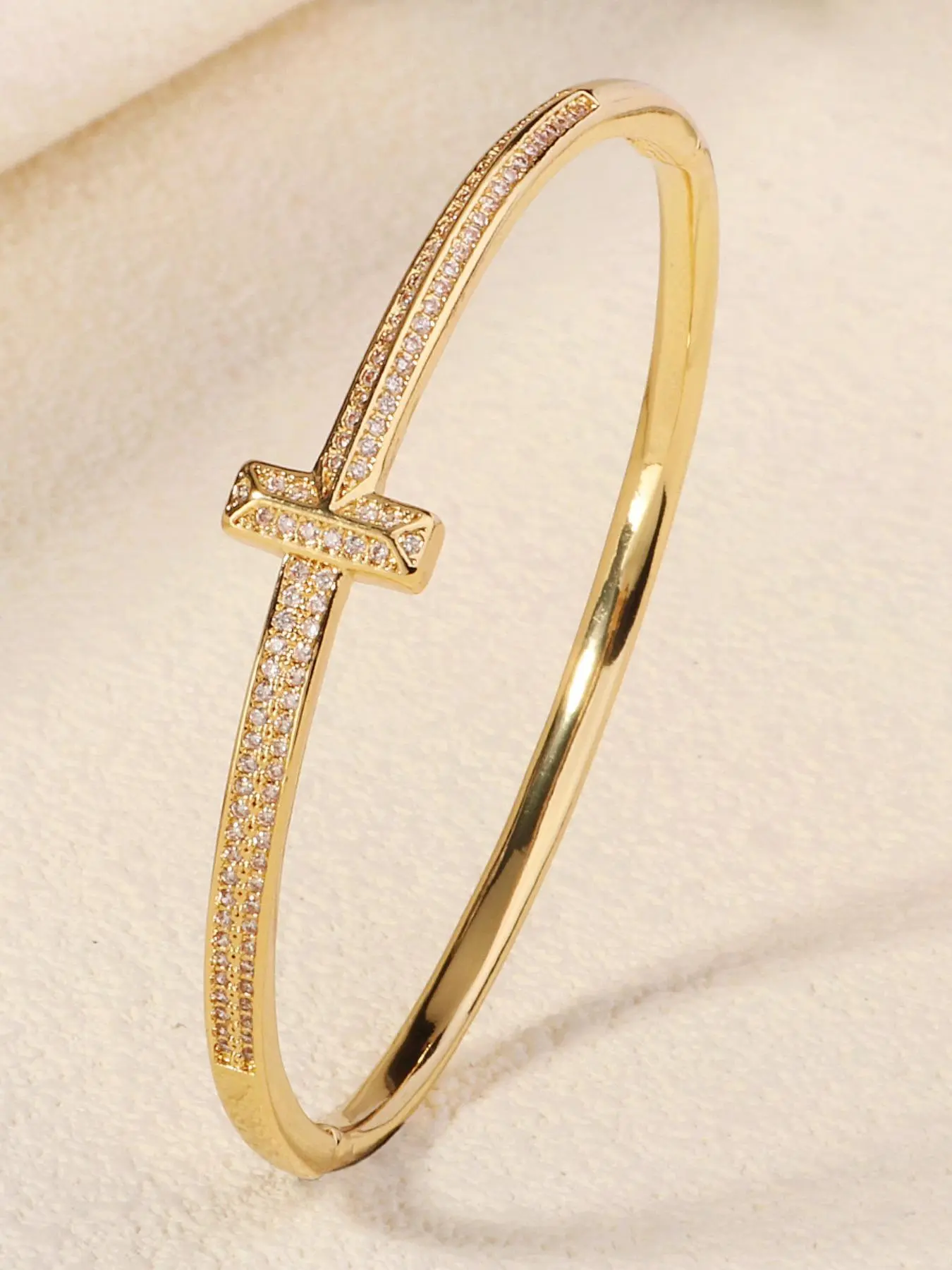 Fashionable Cross Design Bracelet, Cross Bracelets, Elegant Jewelry for Women for Party, Daily Clothing Decor, Trendy All-match & Exquisite Jewelry for Birthday Gift, Elegant Minimalist Bangle
