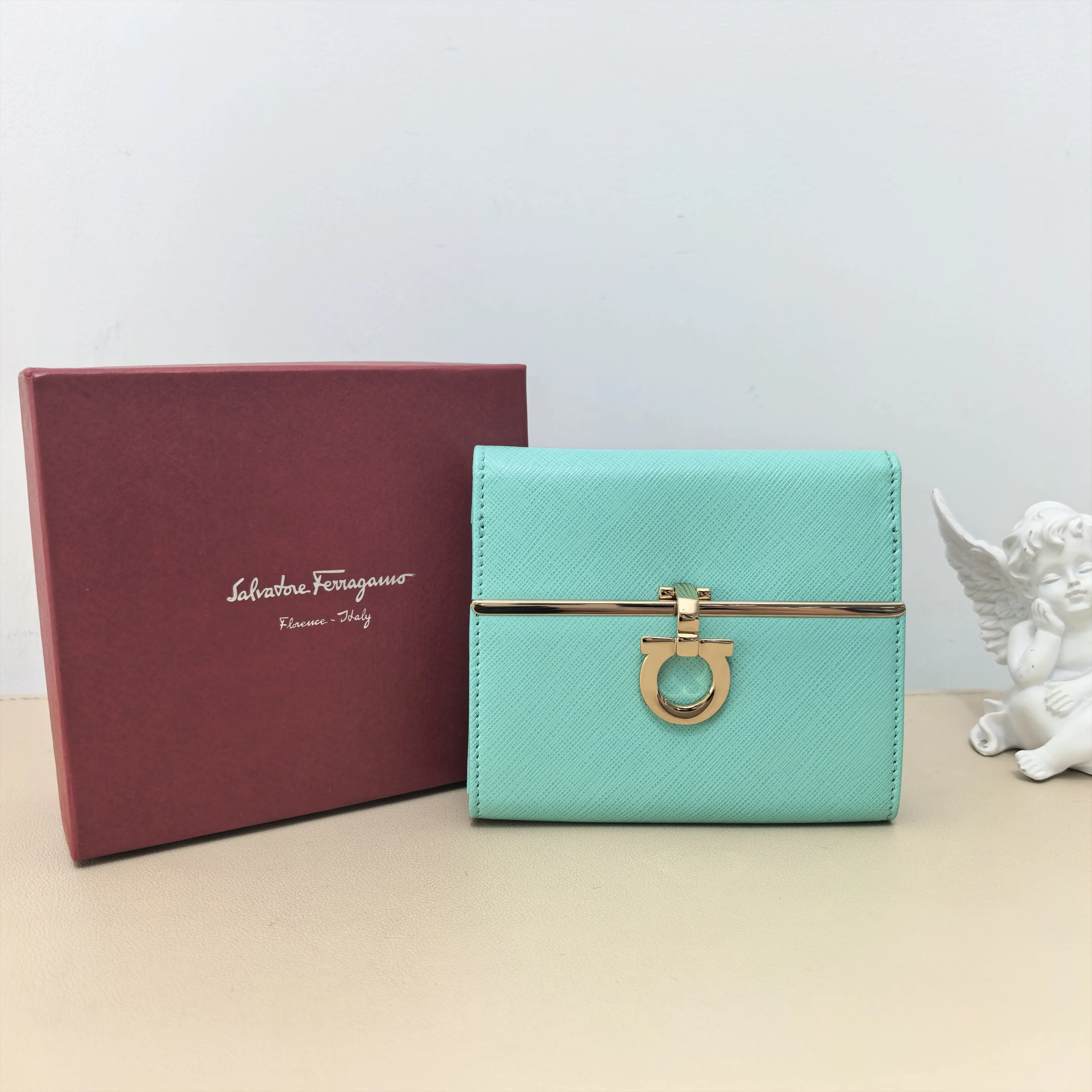 Pre-owned SALVATORE FERRAGAMO Calfskin Small Leather Goods Gancini Tiffany Blue Crosshatch Compact Flap Wallet B8071703