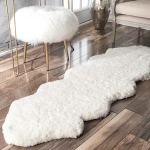 Hand Tufted Double Pelt Faux Sheepskin Area Rug Hand Tufted Double Pelt Faux Sheepskin Area Rug