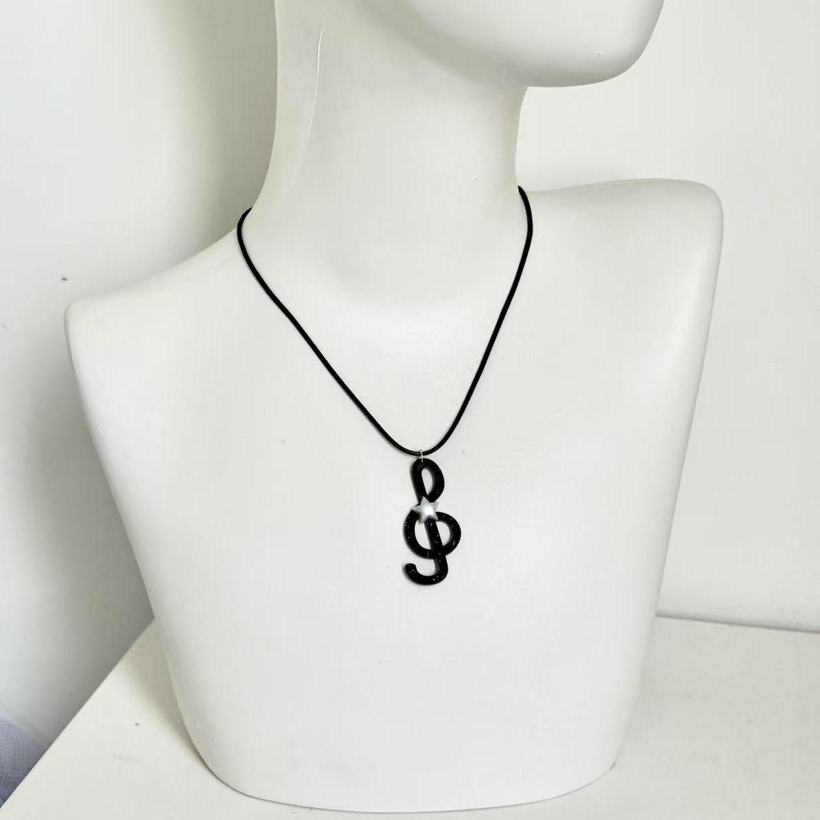 Y2K Sweet Girl Star Music Note Necklace Piano Melody Choker Cute Aesthetic Jewelry for Fans of Y2K Fashion and Music Lovers