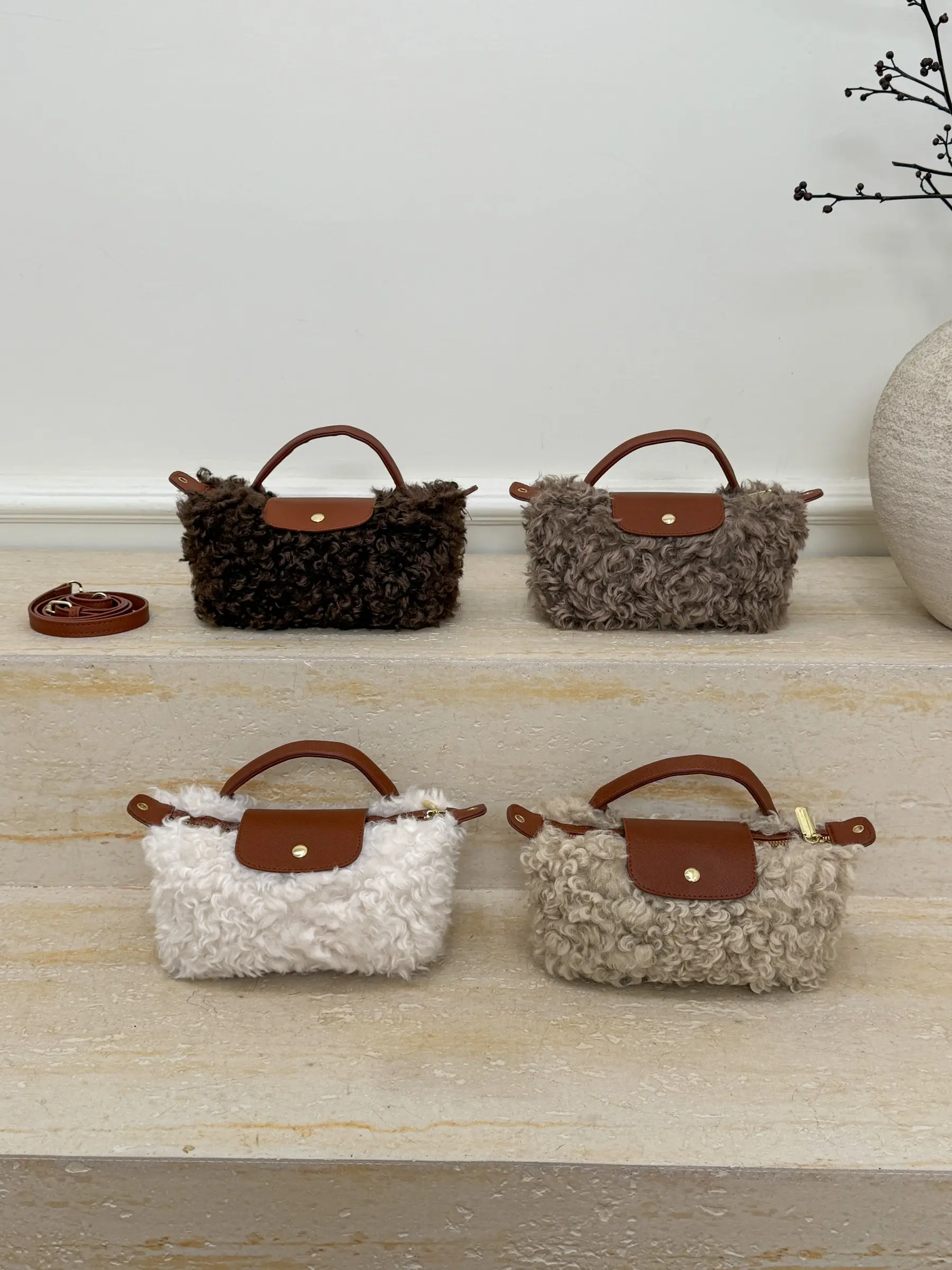 Women's New Fall Winter Crossbody Bag, Versatile Fashionable Single Shoulder Handbag, High-End Plush Fur Purse for 2023 Trend