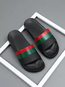 Trendy brand slippers for men to wear outside in summer, anti-slip and wear-resistant, outdoor casual beach cooling slippers, home bathroom bathing one-line slippers Footwear