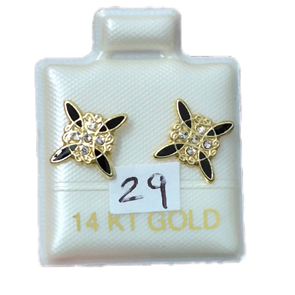 14K Real Gold Nudo de Bruja Stud Earrings - Elegant Design, Perfect for Any Occasion