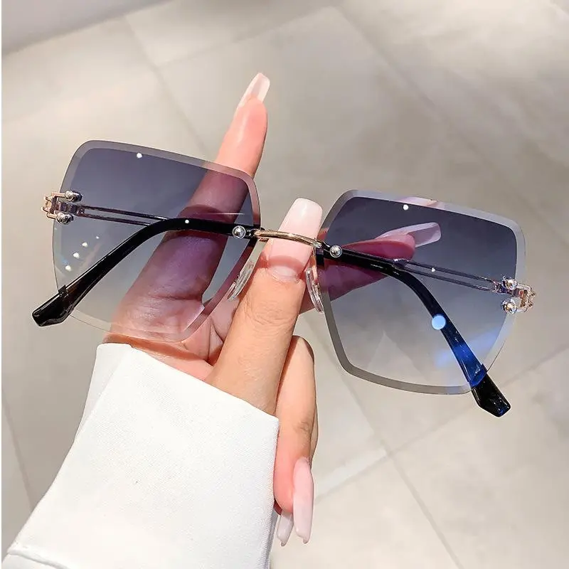 Fashion Rimless Gradient Sunglasses Women  Frameless Square Sun Glasses Clear Blue Shades Dropshipping