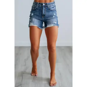 Shorts - Medium Wash