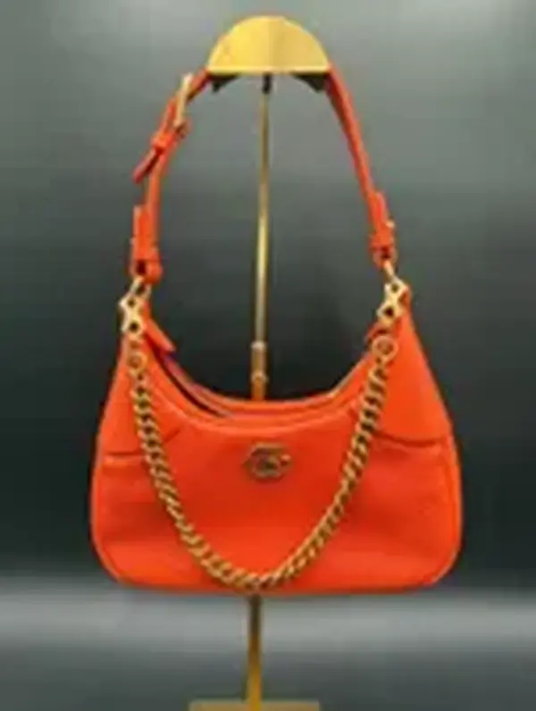 Pre-owned GUCCI Leather Luxury Bags & Accessories Aphrodite Small Shoulder Bag, Orange Date Code: D040094380. Entrupy ID: 2HJ46VK.