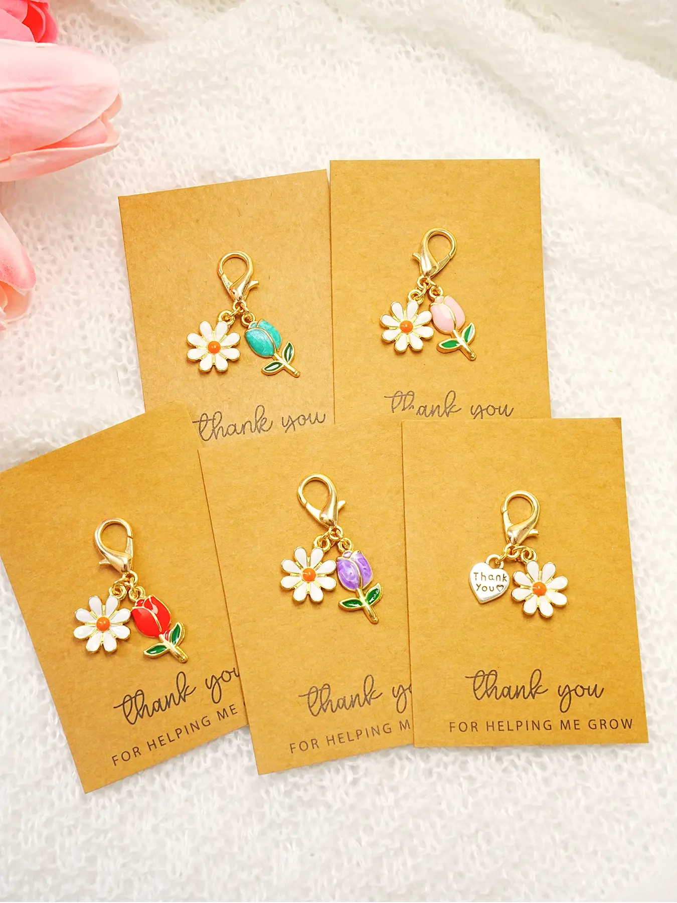 5pcs Tulip Heart Thank You Pendants, Heart Charm, Versatile Accessory, Lovely Charms, Zinc Alloy Keychain, Floral Pattern, Party Gift, Heartfelt Gift, Birthday, Christmas, Special Occasions, Set of Five