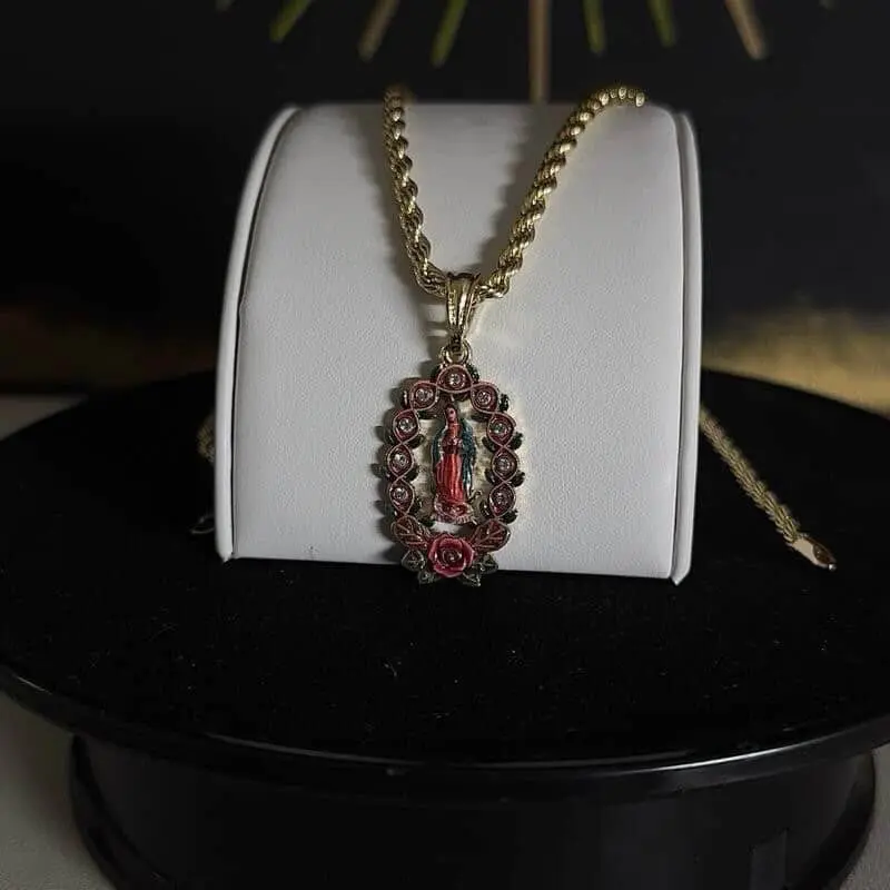 Gold-Plated Virgin Mary Heart-Shaped Chain Jewelry Necklace with 24-in 4mm Textured Rope Chain, Luxury Packaging, Daily Wear Valentine Gift for Mom, Chain Jewelry Necklaces