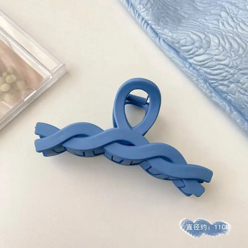 4 # light blue Fried Dough Twists JB098