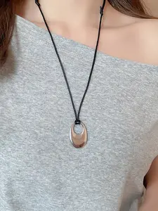 Silver Color Metal Spiral Swirl Irregular Geometric Cord Chain Flower Pendant Adjustable Snake Chain Necklace, Stylish Accessory, Jewelry Necklace