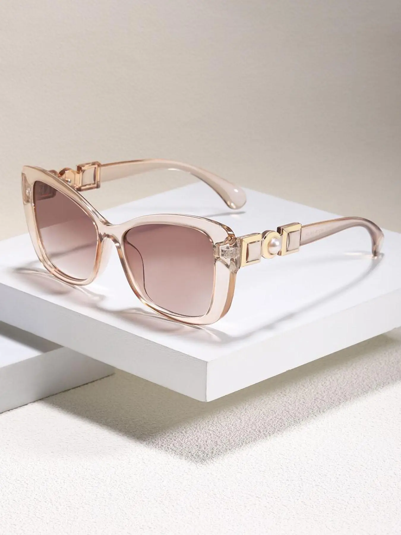 Artificial Pearl Decorated Sunglasses, Trendy Casual Tinted Lens Sunglasses for Women, Sun Protective Sunglasses, Trendy Styling Sunglasses