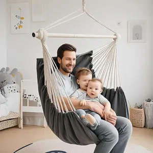Portable outdoor hanging chair, camping hammock chair, with a cushion and high-strength iron pipe, is comfortable and has strong load-bearing capacity, making it very suitable for beaches, courtyards and bedrooms