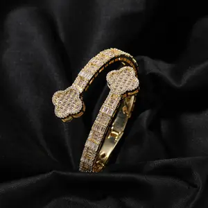 Copper Paved CZ Clover Bangle High-End New Design Trendy Hip Hop Bracelet Fashion Accessory
