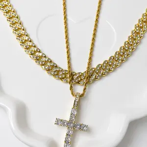 Lumière Royale Cross Layered Chain Set