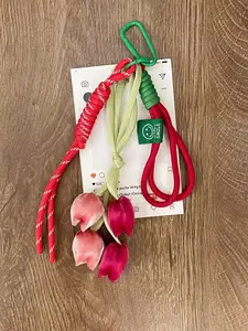 1 PCS Fashion Tulip Color Knot Bag Charm, Women's Alloy Keychain, Elegant Bag Pendant, Wallet, Backpack, Handbag Accessory, Gift for Wedding, Birthday, Festival