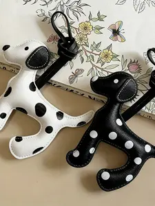 Fashion Simple Design Dalmatian Dog Bag Pendant, Cute Versatile Casual Fashion Multi-Color Leather Spotted Sausage Dog Charm, Handmade Cartoon Dalmatian Dog Pendant