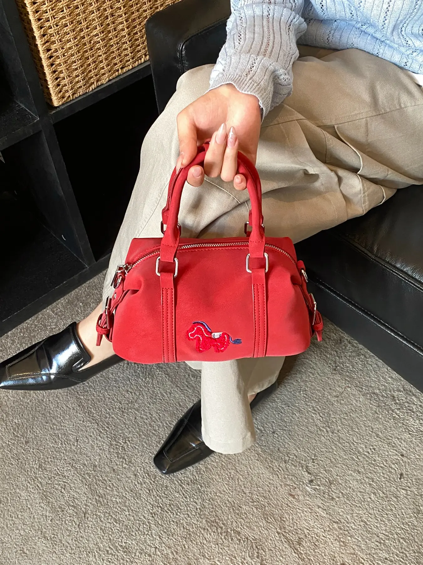 Women's Embroidered Horse Handbag Pillow Bag Korean Style Small Round Crossbody Bags New Arrival Stitched Bowling Ball Design