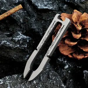 Titanium alloy portable tweezers, lightweight and easy to carry, anti slip design, suitable for EDC outdoor use.