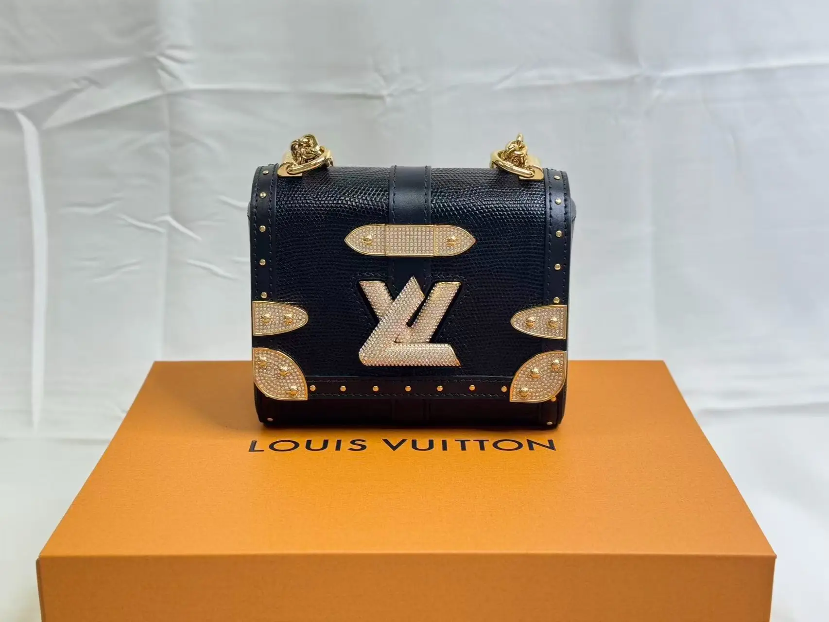 Pre-owned Louis Vuitton leather Crossbody Bags Mini Twist Crystal Embellished Black Bag
