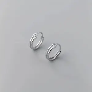 Simple and exquisite earrings, elegant style earrings, suitable for daily and party wearing earrings, holiday gifts, party favors, Christmas ornaments