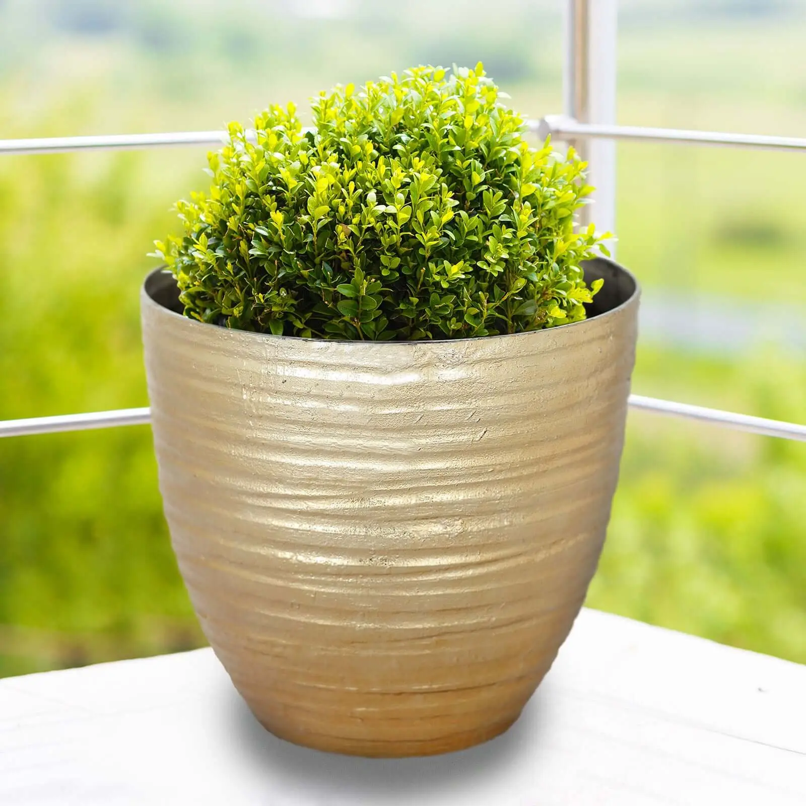12 in Metallic Gold Textured Finish Large Flower Pot with Drill Holes, Decorative Indoor Table/Outdoor Planter for Events & Centerpieces