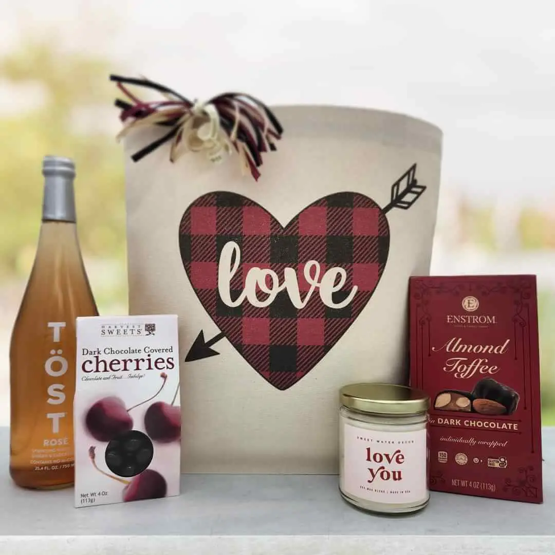 Itsonlynaturalgifts Straight from the Heart Valentine's Day Gift Basket  with TOST Rose Wine Dark Chocolate Covered Cherries Almond Toffee and Love Candle