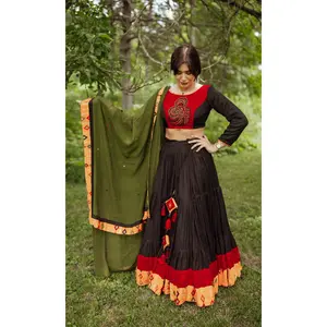 Am6 Black Red Flared Chaniya Choli Set