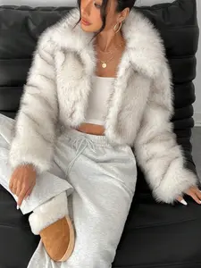 Women's Faux Fur Jacket, Gradient Color Short Design, Warm Fall & Winter Coat, Thick Fabric, Stylish Outerwear for Ladies, Fashion Casual Outerwear, Casual Cute Outerwear, Winter Essentials