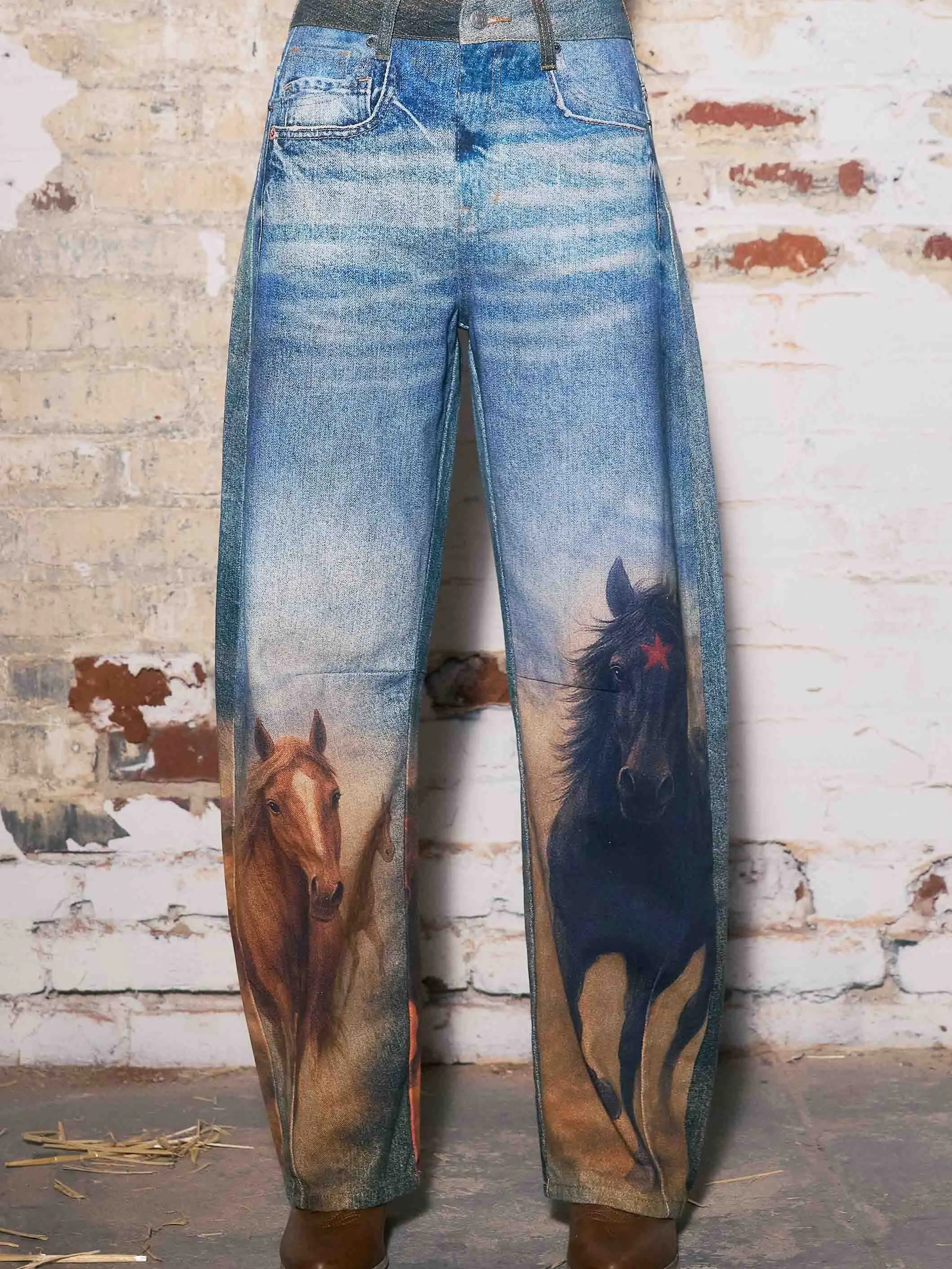 [XPT790R] Horse Print Barrel Jeans