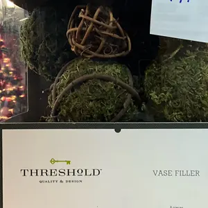 Threshold moss balls