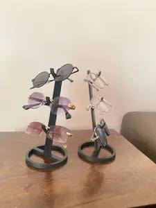 Glasses rack