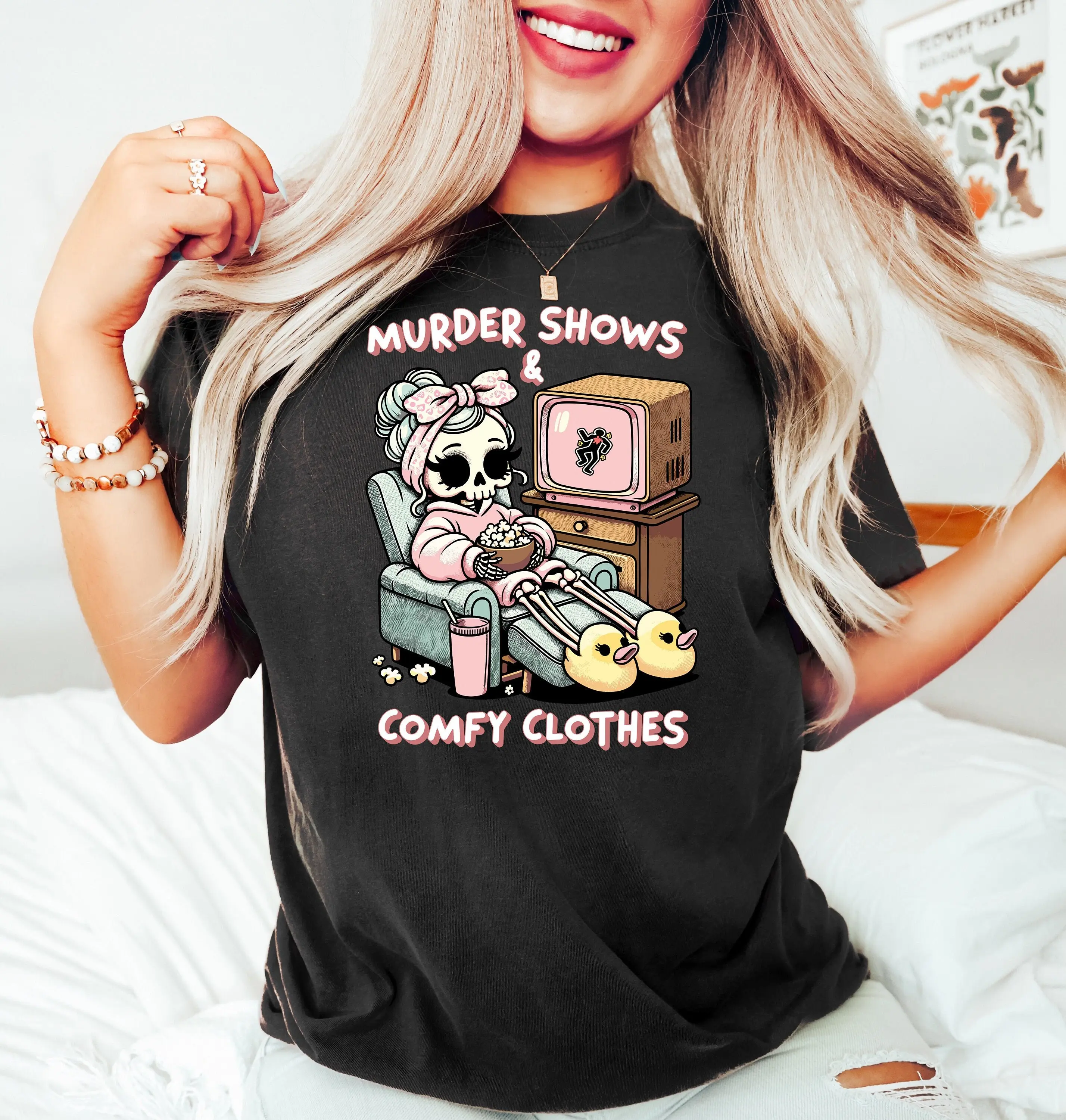 True Crime Shirt for Women, I Like Murder Shows Comfy Clothes Tshirt for True Crime Junkie, Funny True Crime Gift True Crime Tee Messy Bun Cotton Fabric